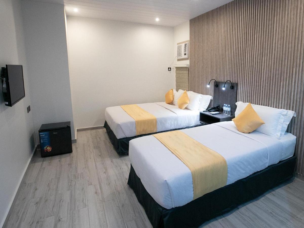 City Pod Hotel Cebu Esterno foto