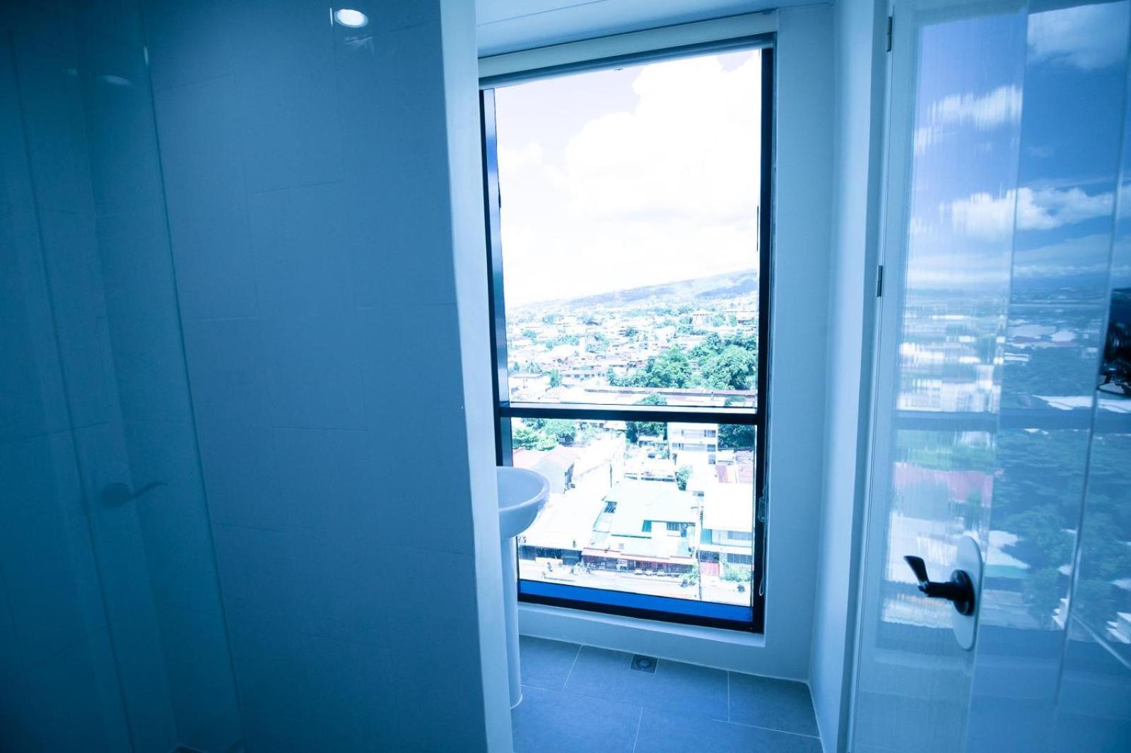 City Pod Hotel Cebu Esterno foto