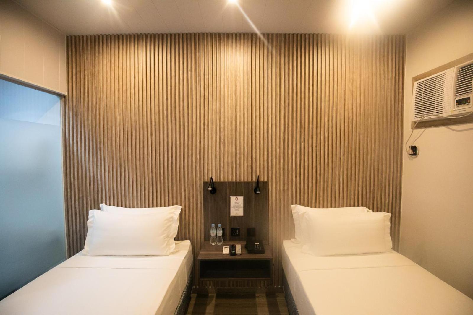 City Pod Hotel Cebu Esterno foto